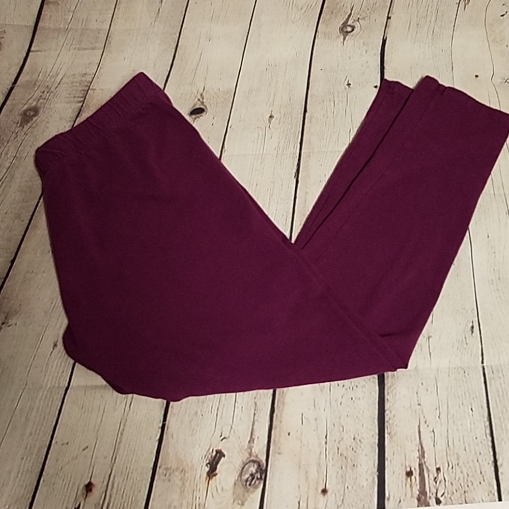 EUC  No Boundaries Plum Leggings